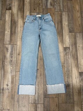 Abercrombie & Fitch 90s Relaxed Jeans Size 25R Curve Love High Rise Cuffed